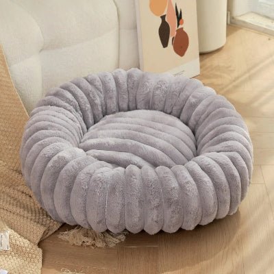 beau coussin chien rond violet