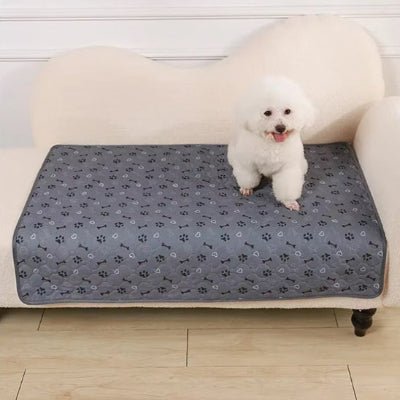 tapis chien anti fuite caniche