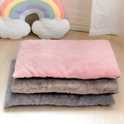 tapis-pour-chien-fluffyness-rose-cafe-gris