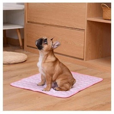 tapis rafraichissant chien rose femelle